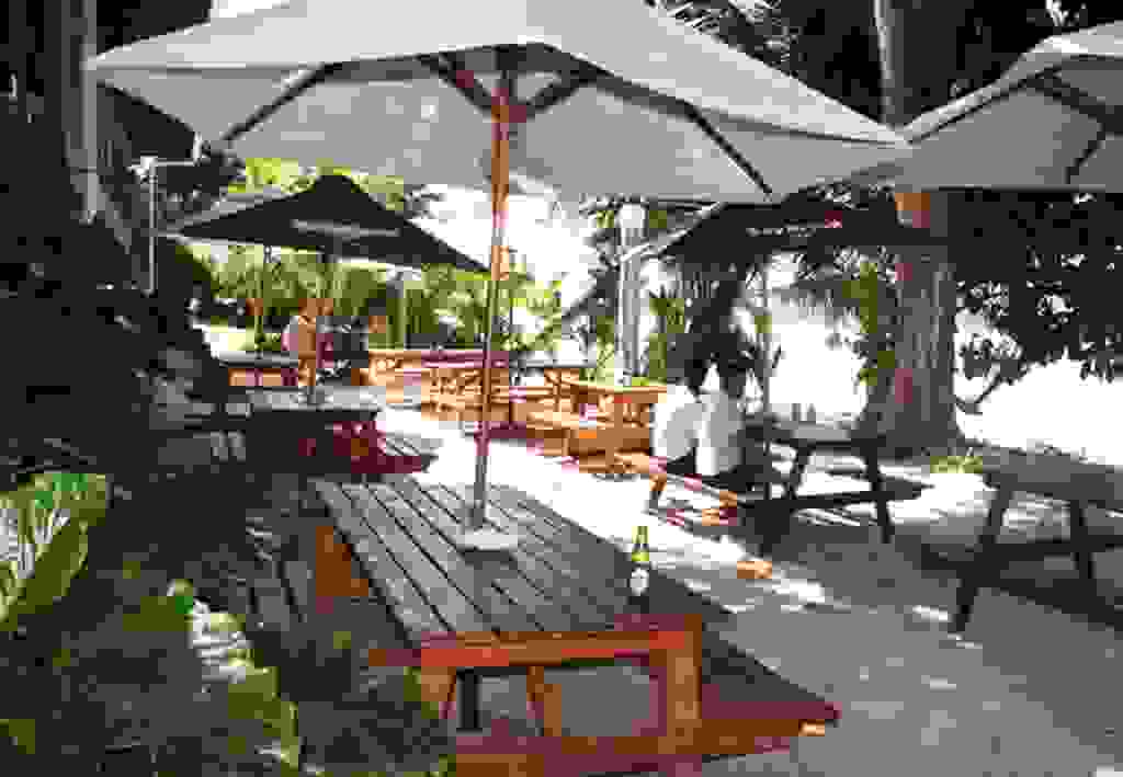 Surfers Beach Restaurant Beach Club