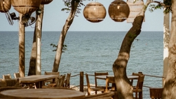 Serena Beach Restaurant Logo